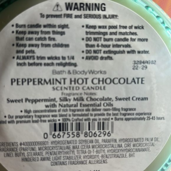 Bath & Body Works Peppermint Hot Chocolate Scented Luminary 3 Wick Candle NWT - Picture 5 of 8